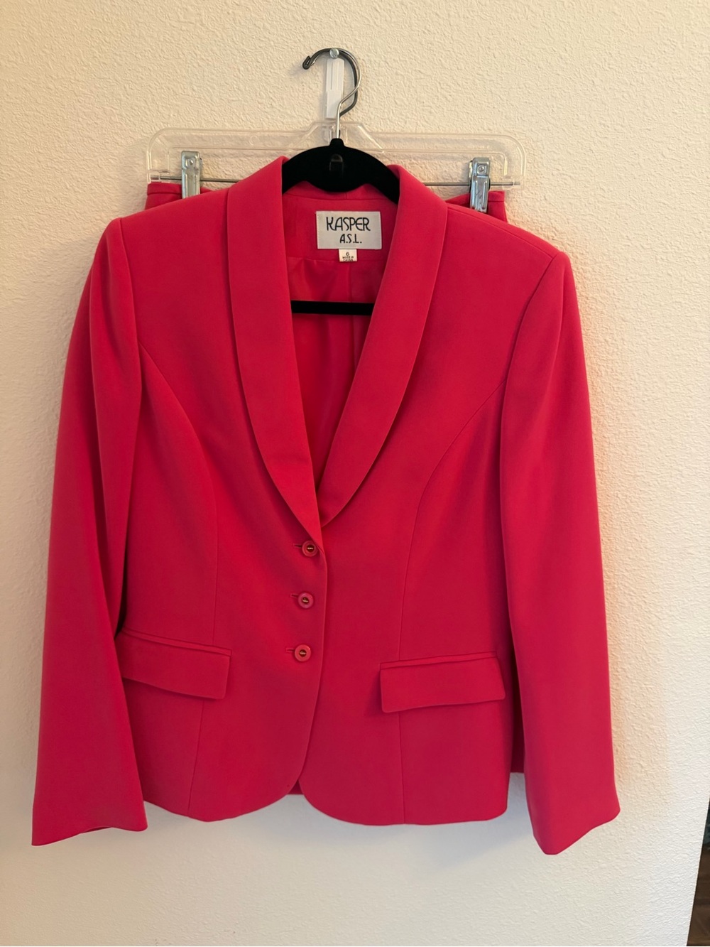 Kasper Women's Bright Pink Shawl Collar Jacket and skirt.